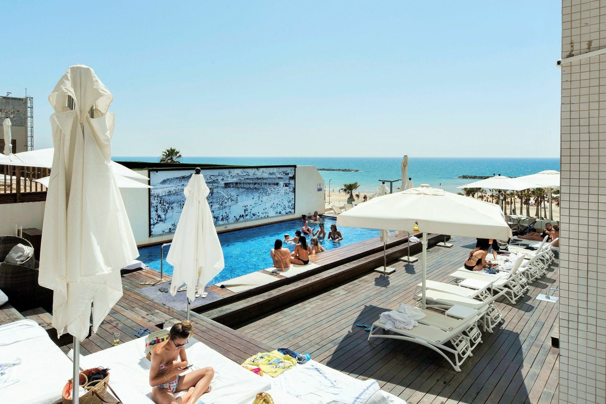Excellent Beachfront Apt W/ Pool Access By Sea N' Rent Tel Aviv Exteriér fotografie