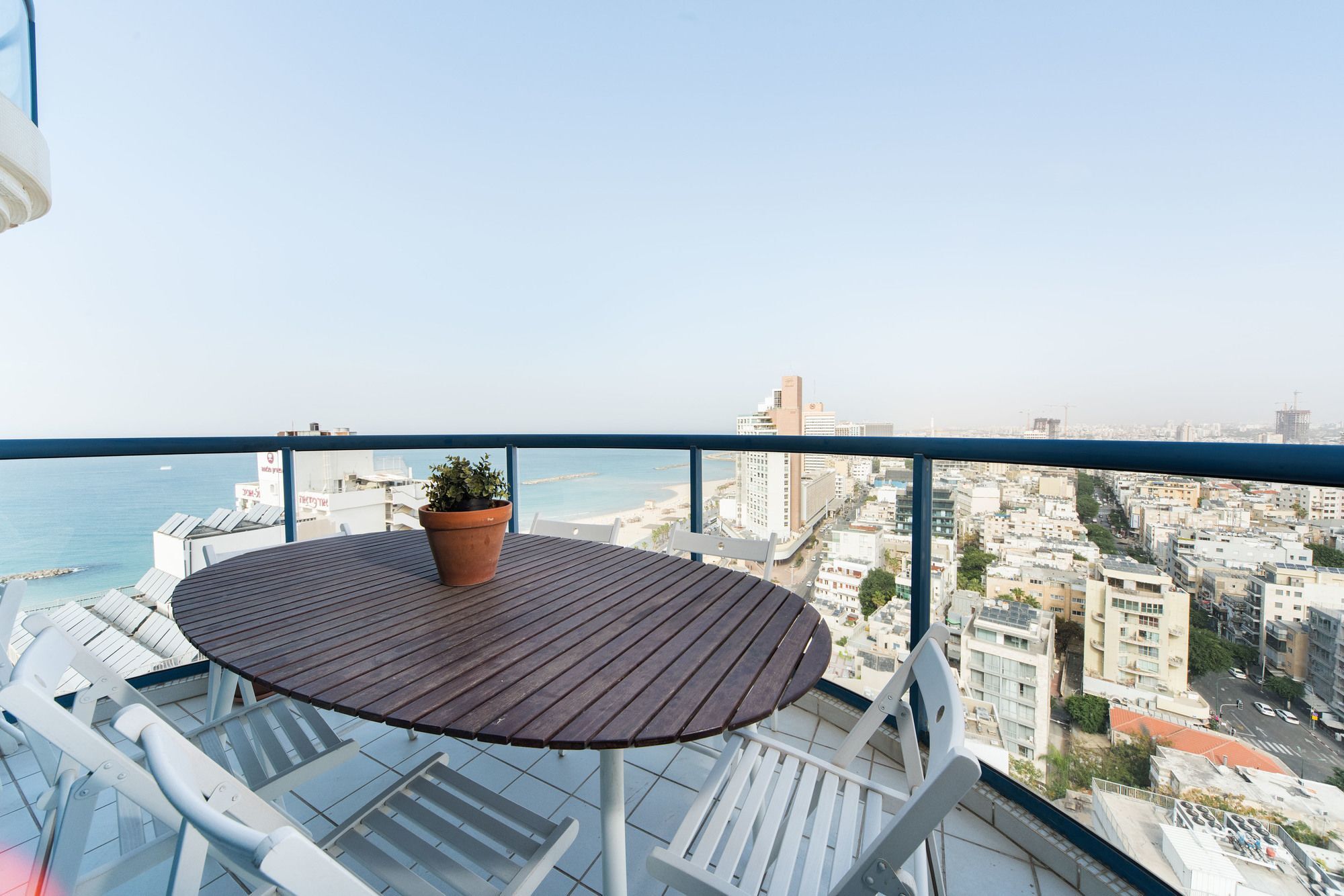 Excellent Beachfront Apt W/ Pool Access By Sea N' Rent Tel Aviv Exteriér fotografie